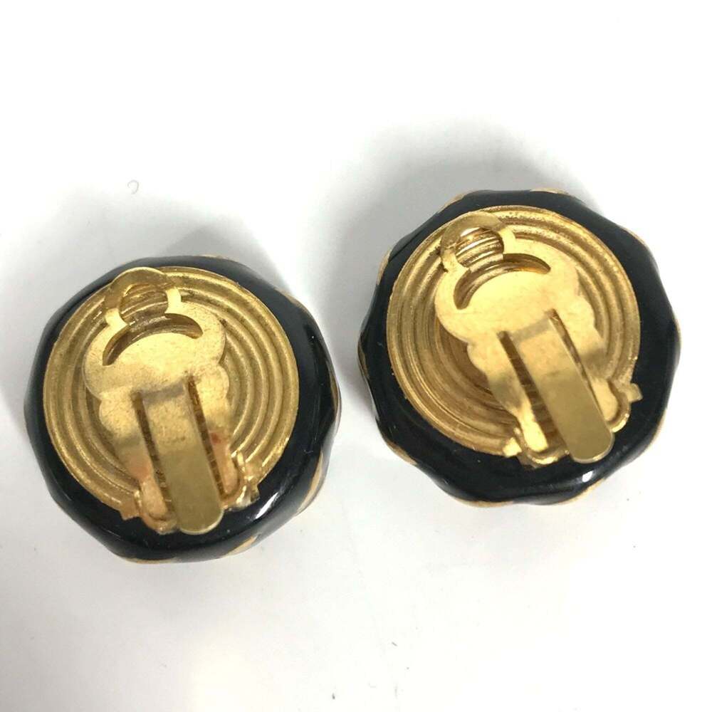 CHANEL Authentic Vintage Black Logo Earrings - Picture 4 of 8